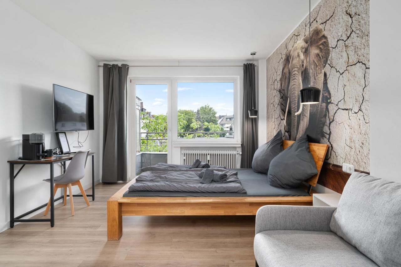 Apartment 1, direkt am Bahnhof Aachen Bagian luar foto