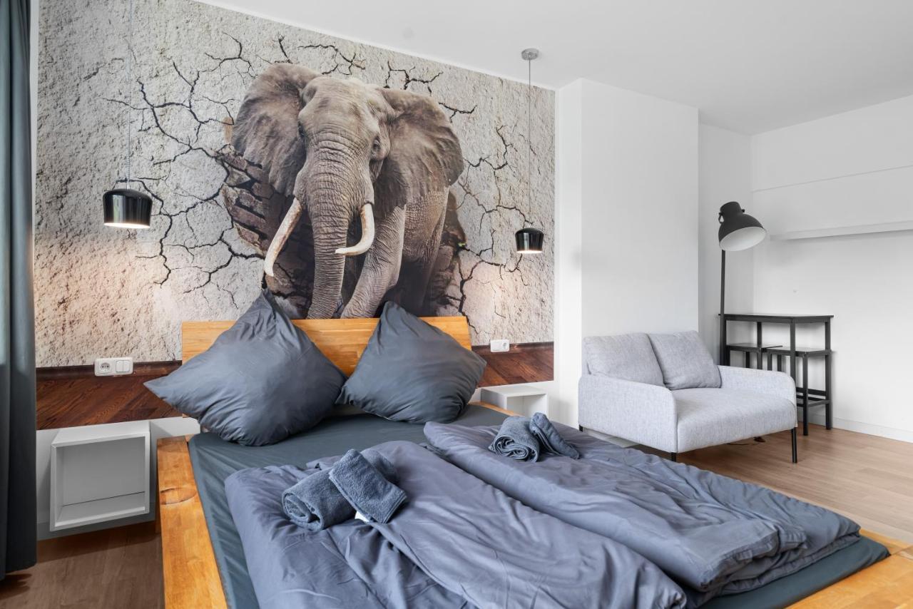 Apartment 1, direkt am Bahnhof Aachen Bagian luar foto
